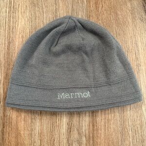 Marmot Beanie Toque Adult One Size Grey Knit Lined Ski Snowboard Winter Snow